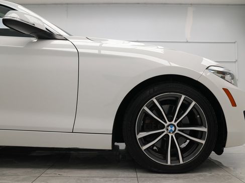 Used 2019 BMW 230i xDrive Coupe w/ Convenience Package image 17
