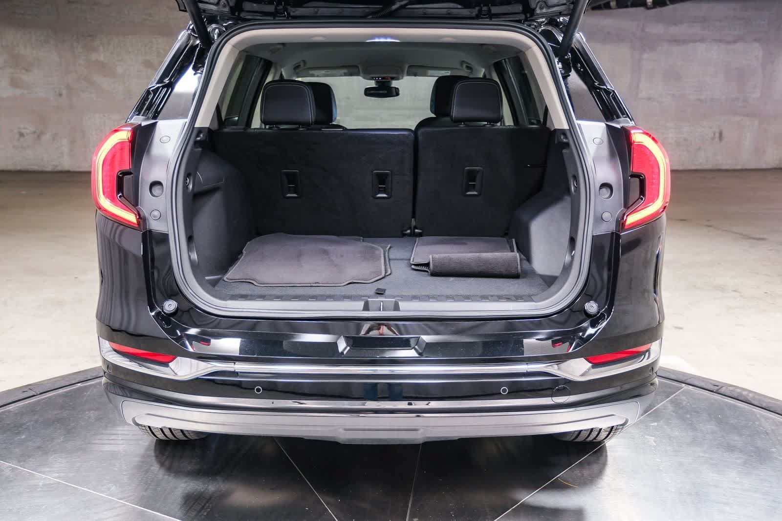 Used 2022 GMC Terrain Denali AWD/4WD image 31