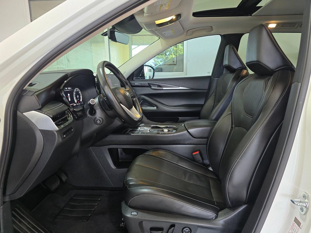 Certified 2023 INFINITI QX60 Sensory w/ Cargo Package AWD/4WD image 23