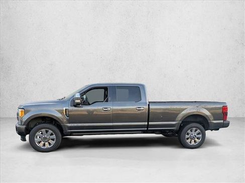 Used 2018 Ford F350 Platinum w/ Platinum Ultimate Package image 9