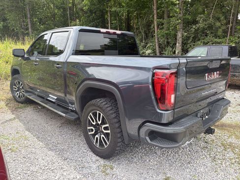 Used 2021 GMC Sierra 1500 AT4 w/ AT4 Premium Package AWD/4WD image 8
