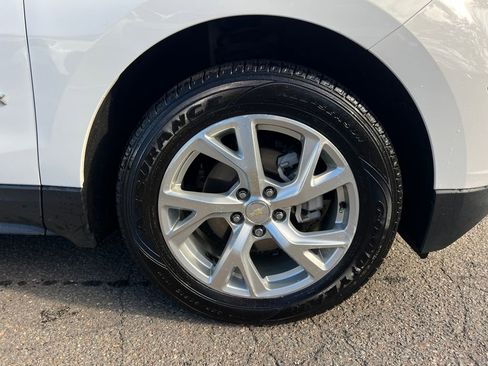 Used 2021 Chevrolet Equinox Premier image 13