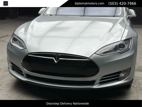 Used 2014 Tesla Model S P85 image 14