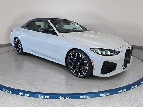 Used 2026 BMW M440i Convertible w/ Premium Package RWD image 4