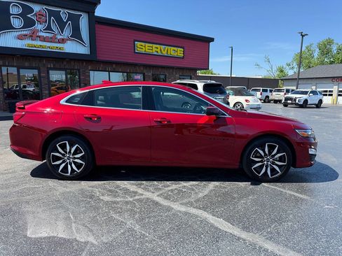 Used 2023 Chevrolet Malibu RS w/ LPO, Floor Liner Package FWD image 8