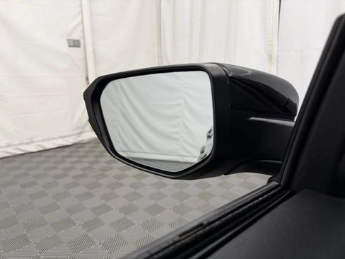 Used 2018 Honda Civic Type R image 17