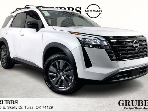 New 2026 Nissan Pathfinder SV image 1