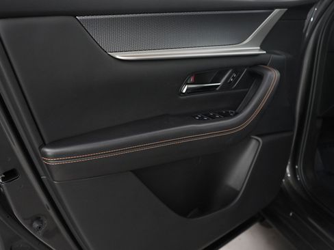 Certified 2025 MAZDA CX-90 Plug-In Hybrid w/ Preferred image 26