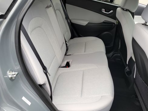 Used 2023 Hyundai Kona SE FWD image 23
