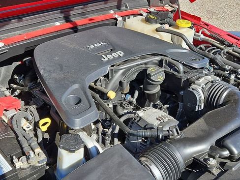 Used 2020 Jeep Gladiator Rubicon image 30