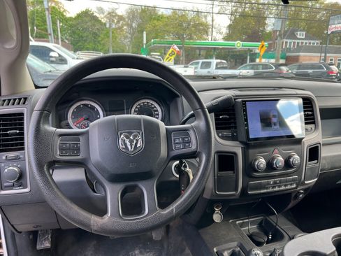 Used 2014 RAM 3500 Tradesman w/ Power & Remote Entry Group AWD/4WD image 9