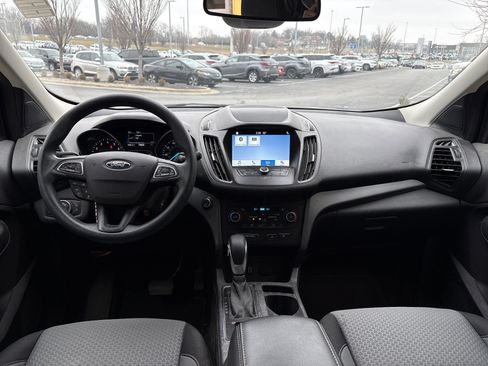 Used 2019 Ford Escape SE image 26