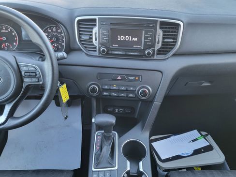 Certified 2019 Kia Sportage LX image 22