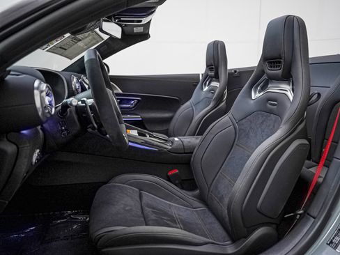 New 2025 Mercedes-Benz SL 63 AMG S e Performance 4MATIC image 12