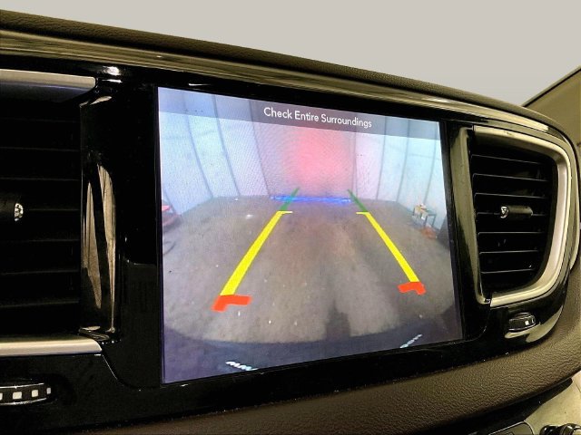 Used 2019 Chrysler Pacifica Touring-L Plus w/ Tire & Wheel Group FWD image 21