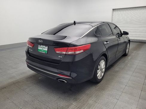 Used 2018 Kia Optima EX w/ Premium Package image 9