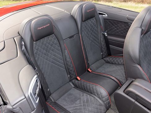 Used 2018 Bentley Continental GT Supersports image 55
