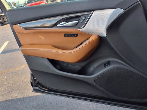 Used 2021 Cadillac CT5 V w/ Platinum Package image 15