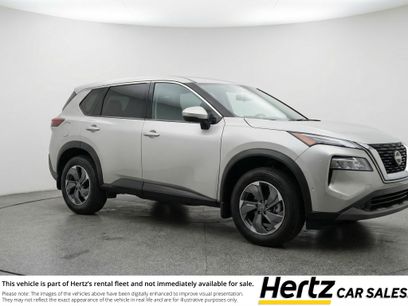 Used 2025 Nissan Rogue SV