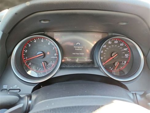 Used 2022 Toyota Camry XSE image 11