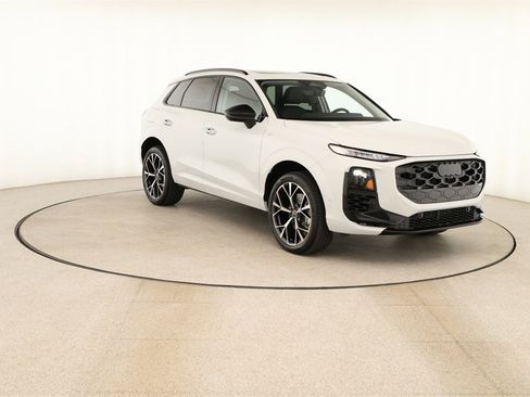 New 2026 Audi Q3 quattro 2.0T image 10