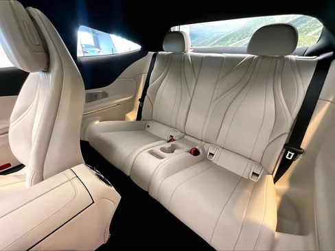 Used 2025 Mercedes-Benz CLE 300 4MATIC Coupe image 20