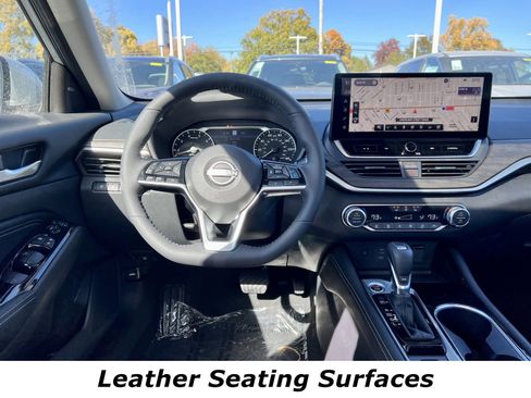 Certified 2025 Nissan Altima 2.5 SL image 4