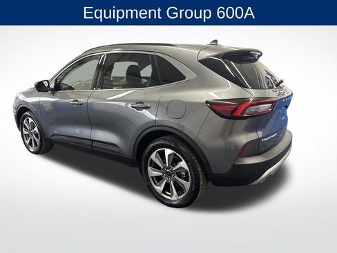 Certified 2025 Ford Escape Platinum w/ Premium Technology Package image 4