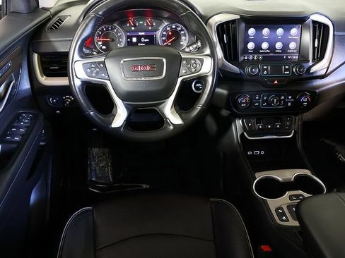 Used 2020 GMC Terrain Denali w/ Denali Premium Package AWD/4WD image 3