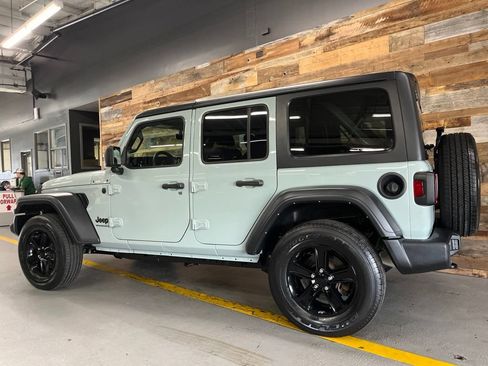 Used 2023 Jeep Wrangler Unlimited Sport AWD/4WD image 56