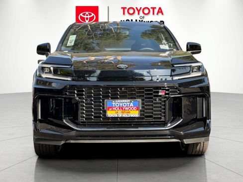 New 2026 Toyota RAV4 AWD Plug-in Hybrid image 8