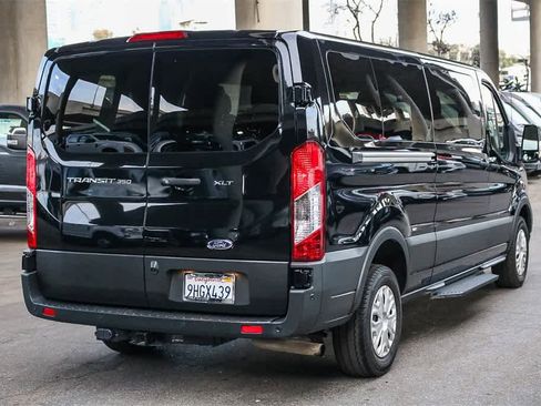 Used 2023 Ford Transit 350 XLT image 6