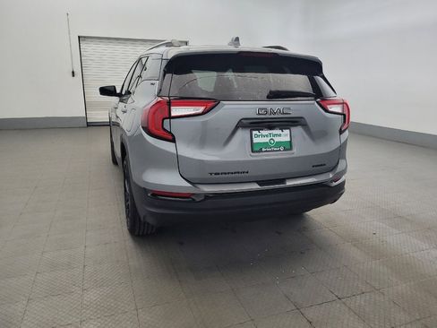 Used 2023 GMC Terrain SLT w/ Elevation Edition AWD/4WD image 6