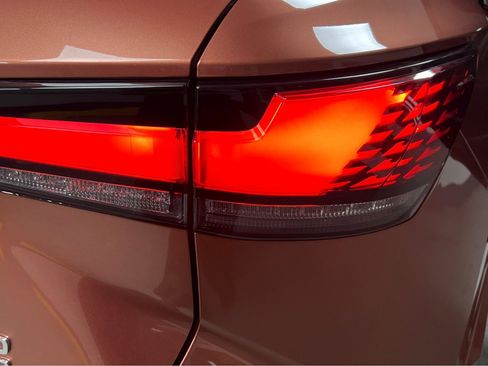 Certified 2025 Lexus RX 350 Premium image 29