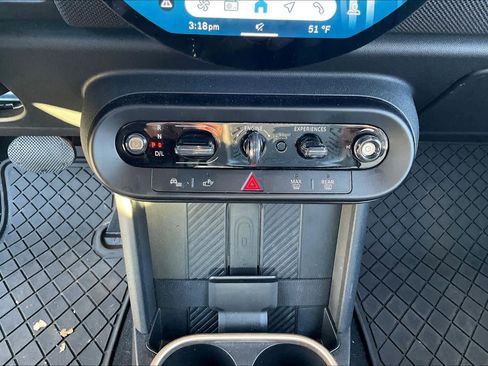 Certified 2025 MINI Cooper S image 16