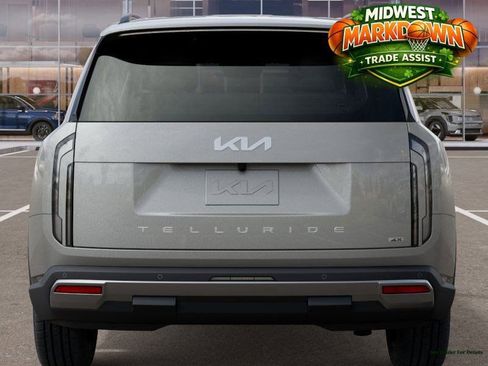 New 2027 Kia Telluride S image 13