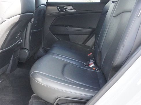 Used 2024 Kia Sportage SX FWD image 30