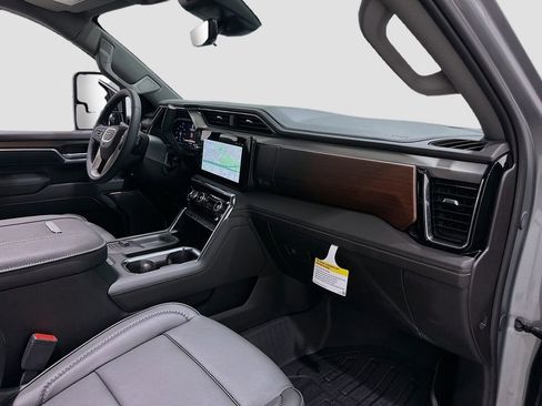 New 2026 GMC Sierra 2500 Denali w/ Denali Reserve Package image 31