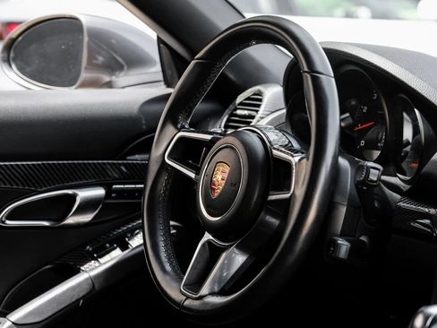 Used 2019 Porsche 718 Boxster RWD image 14