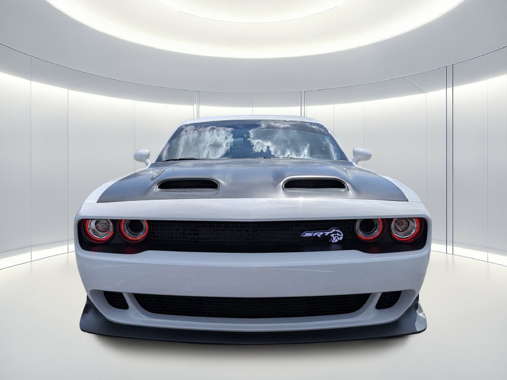 Used 2022 Dodge Challenger SRT Hellcat RWD image 9