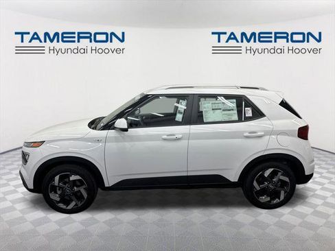 New 2026 Hyundai Venue SEL image 2