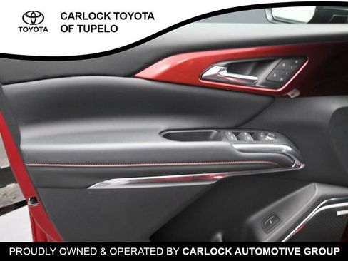 Used 2024 Chevrolet Traverse RS image 21