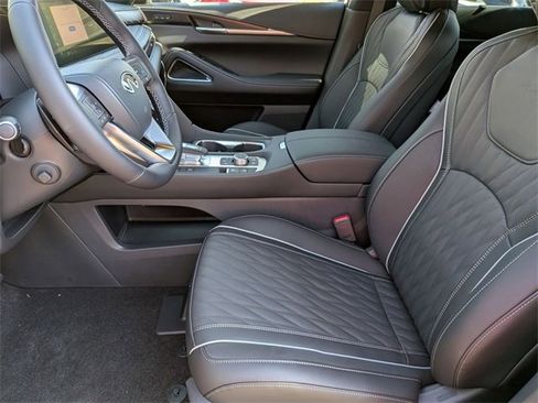 New 2026 INFINITI QX60 Autograph w/ Dark Cargo Package image 12