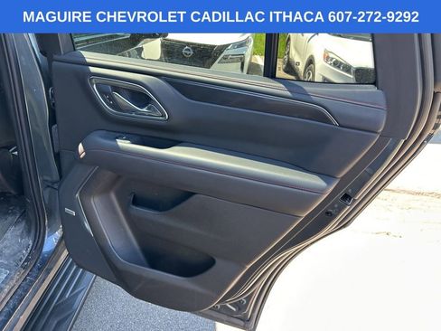 Used 2021 Chevrolet Tahoe RST w/ Luxury Package AWD/4WD image 7