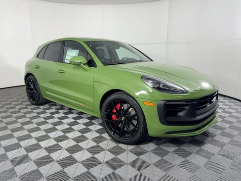 Certified 2026 Porsche Macan GTS AWD/4WD image 7