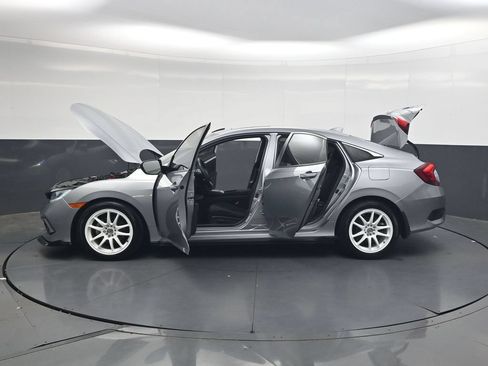 Used 2019 Honda Civic EX image 48