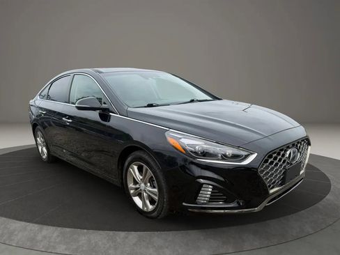 Used 2018 Hyundai Sonata Limited w/ Ultimate Package 07 FWD image 3