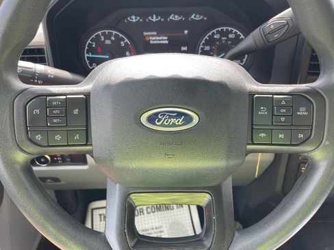 Used 2023 Ford F250 XL w/ STX Appearance Package AWD/4WD image 26