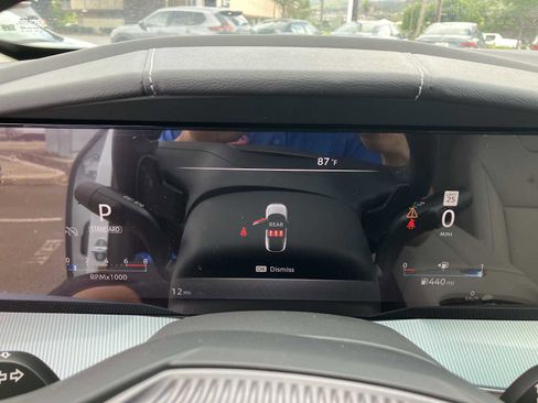 New 2025 Nissan Murano SL image 6