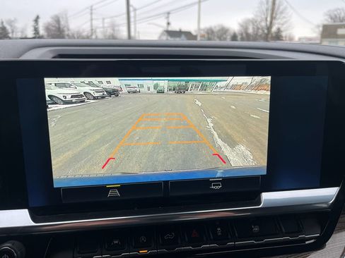 Certified 2024 Chevrolet Silverado 1500 LT image 22